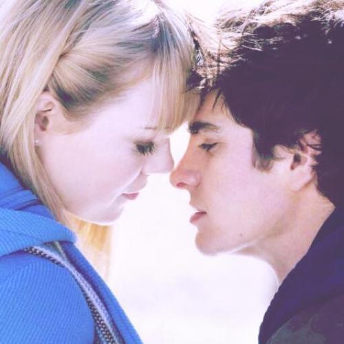 Hi I'm Gwen, Gwen Stacy. I work at Oscorp Tower for Doctor Connors, and date Peter Parker. :) (rp needless to say:) )
