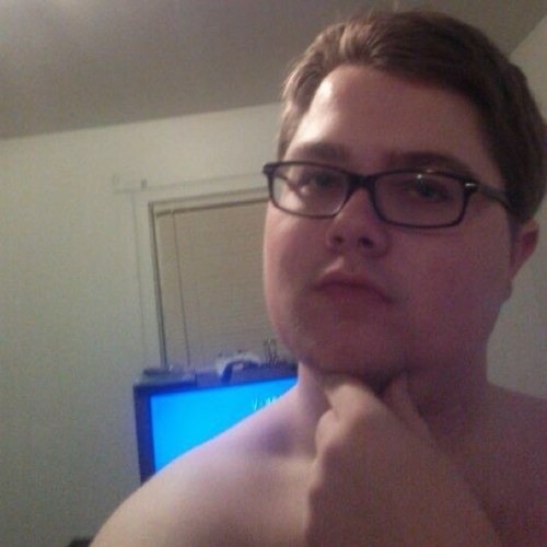 Im 17 White and proud i love basketball and if you fuck with me i will kill you, lol jp but seriously im a cool guy.