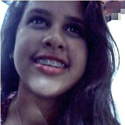 não sou perfeita e nem chego perto da perfeição, mais sou sincera e tento dar o melhor nos meus objetivos!