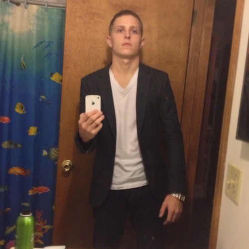 Chuckie__B's profile picture. 