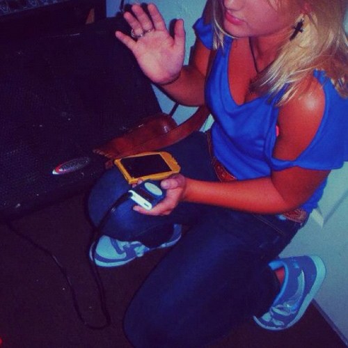 BassWhore1's profile picture. When the bass drops, my panties drop. PLUR