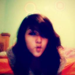 loka y tierne soy chida CON TODO  mundo y me gusta abrazar ala gente .
soy inkonfundible por mi carisma y me gusta cantar.