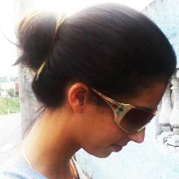 19 anos, leonina e amo de mais ...Família, namorar, música eletrônica, Anahí (L, fotos, amigos,trabalho *-* e P.S Eu Te Amo ownt *-*