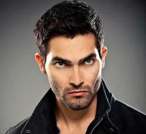 Im Derek Hale best friend is @riley_mccall and I love @SexWolfErica. Brother @FuckerCullenEJ.