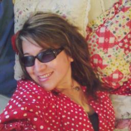 angelescale's profile picture. I am a artsy kinda knitter kinda girl.