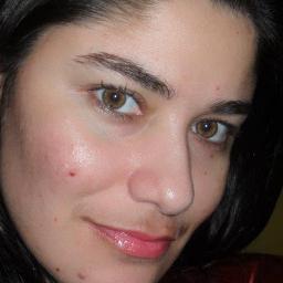 EM MEMÓRIA 🥀
Sou uma menina cadeirante, sincera, extrovertida, Flamenguista, Filha de nordestinos.
Meu instragram @catianunes222