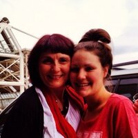 Anna DeFazio-Poidevin (@annapoids) 's Twitter Profile
