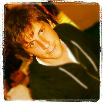 Juan Manuel Lafuente on Twitter: "Chau peluca con #LoQueDasFlechas"