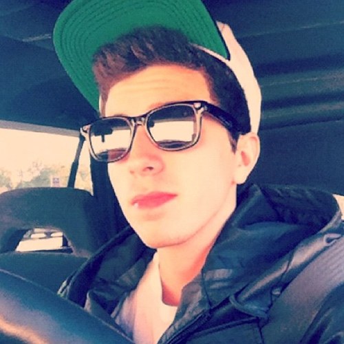 AshtonLance66's profile picture. Niggas be jealous but i couuld really care less