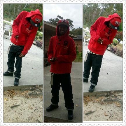 {{{{Y.O.L.O. MY NIGGA!}}} I KEEPS IT REAL NO MATTER WHAT THE SITUATION IS.. #TEAM MOOMOO #TEAM COWBOYS #TEAM BULLS #THE MONEY TEAM..