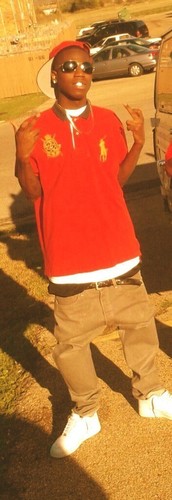 GETTIN MONEY IS ALL I KNO,,,#TeamMe #Team1Deep #TeamFukYouImPayed #TeamPolo #TeamJordan