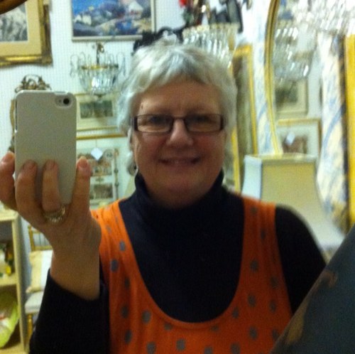 gardenantiquing's profile picture. My vintage fabrics available at Dairy House Antiques and local fairs. Having sold my interest in Dairy House I plan to concentrate on gardening at last!