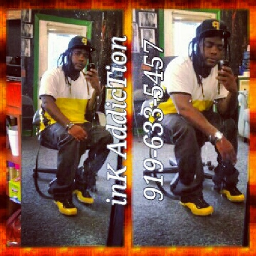 Im frm 919 n im a Poole rd. baby n I do tats all day 919 633 5457