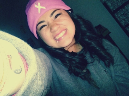 Freshman at E.U.H.S | 16 | Single | Follow me Kay?(: |