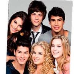 Teu sorriso é o motivo do meu, Te amo. @melfronckowiak Te amo! Dona: @_lulluclerot @HospicioSampaio !!