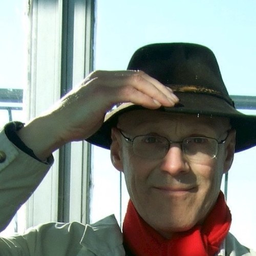 awfullyw's profile picture. dad; NOVELIST; clinical researcher; WRITER; squash player; STORY TELLER (mostly tall); godfather; photographer; school governor