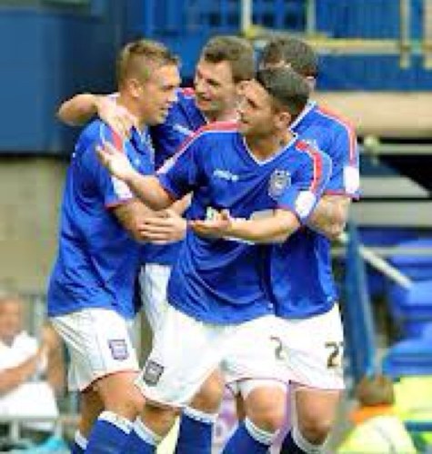 Journalist9595's profile picture. Just started journalism. Follow for funny but mainly sporty tweets! Big things will happen. AND I FOLLOW BACK!