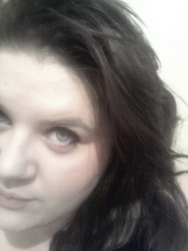 April_summer92's profile picture. don't use this much, still learning! so be patient! ;) Xx