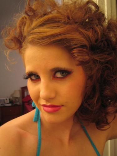 Why not View My  Profile here http://t.co/hklw1qLC (must be over 18)