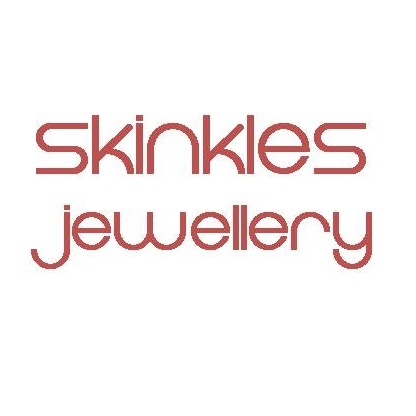 Skinkle is a Scottish word for gleam, glitter or sparkle and a lot of my jewellery does just that ‘Skinkle’. Based in Ilkley. http://t.co/Q9PYgR02