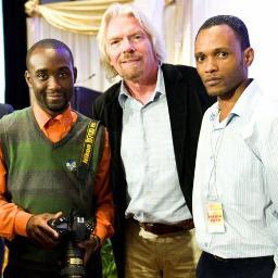 I am the other Billionaire in the picture. 💜🇹🇹🇹🇹