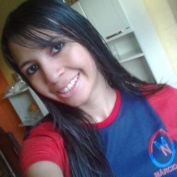 sou divertida , adoro fazer novas amiizades ..........