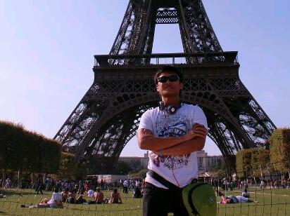 MichaelLukman's profile picture. 90's Generation.. Quality, Simple and Elegant.