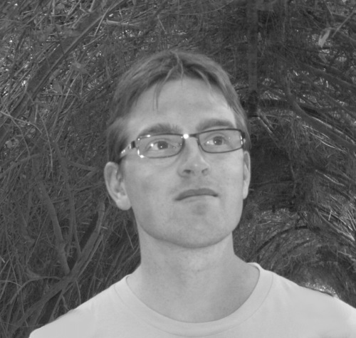 Software engineer @mapscape, metal fan, soccer player, dog owner. Enjoys a good joke.