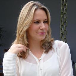 Um blog pra quem gosta de moda, estilo e tendência.
Vem comigo!!!!