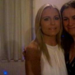 Evelyn33926084's profile picture. Hi there, i'm based in London and enjoy working from home and helping others :o)