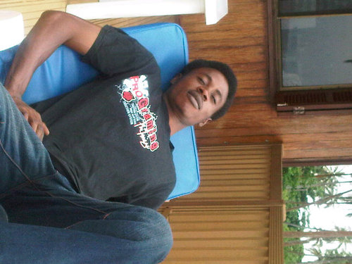 Am simple and easy going open minded person don't like trouble,