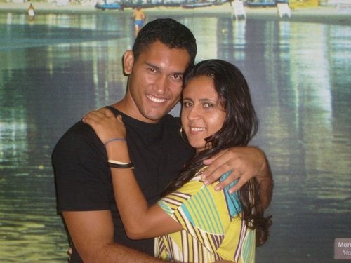 amo muito minha vida........sou muito feliz!.....não preciso mais de nada!!!!!!!!!!!!tenho jesus comigo...
e pronto...!!!!