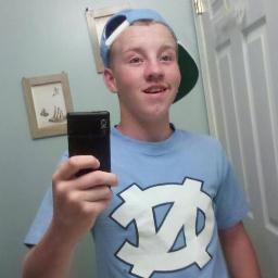 #RIP Ronald #UNC #LakeWood I play football/Basball #TeamLineBacker #TeamSecondBase/Centerfield/Pitcher #TeamSingle want to know anything else just HMU