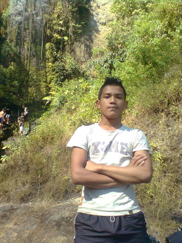 ZaenudinFals's profile picture. 