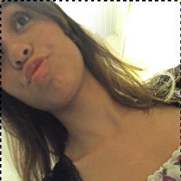 Lindah.. Inteligente..Gosto de Amar e ser Amada ....Chata com quem é comigoh...
  ( N.A.M.O.R.A.N.D.O) ♥