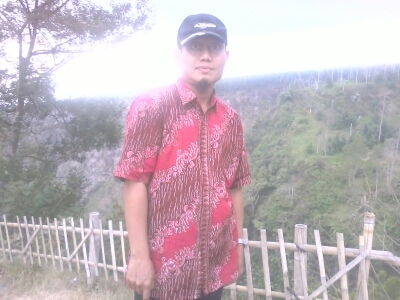 saya adalah guru di slb a YAAT Klaten