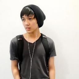 fukin 18 year old dude who get much in-trouble.. follow me ill follow you.