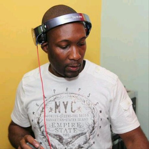 FOR BOOKING 732-213-5809... ALSO CHECK ME OUT ON http://t.co/3xXN1CoMt4 EVERY WEDNESDAY NIGHT 10PM-12MID..