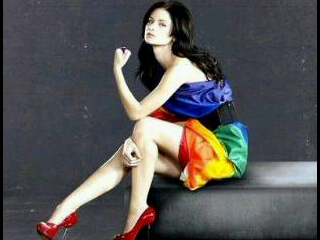 hugos75c's profile picture. Zapatos rojo ovio de tacon