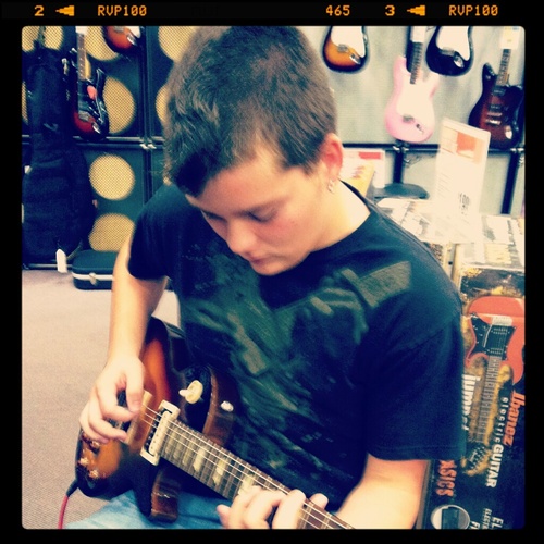 Im a musician, love all types of music and I truly enjoy all forms of art. Especially tattoos! #Lakernation
