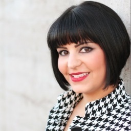 RL_EVENTSINAZ's profile picture. Owner & Founder of Leading Light Events LLC | Proud U of A alum | Pop culture junkie | FroYo-aholic | Unruly shoe fanatic | Lover of all things fashion!