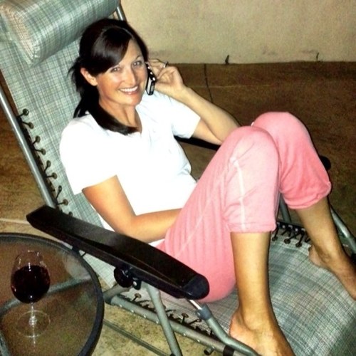 anika_briner's profile picture. Firm believer that love will always win. Usually tweet about my BART struggles or my kids. Loves: hot sauce, warm beach days, snow, books, birds.