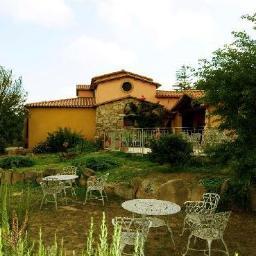 Il nostro agriturismo è situato a poca distanza dalle dune di Piscinas.Siamo anche fattoria didattica! venite a visitarci, scoprirete antichi mestieri e sapori.