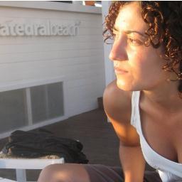 iskendar89's profile picture. 