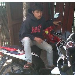 Mencari c.i.n.t.a. yg direstui,,Dan tak ingin mngenal kata patah hati