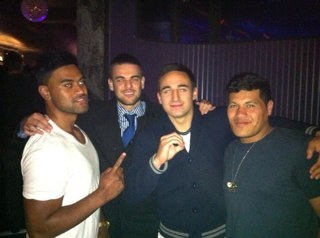 Juliansavea's profile picture. Parody