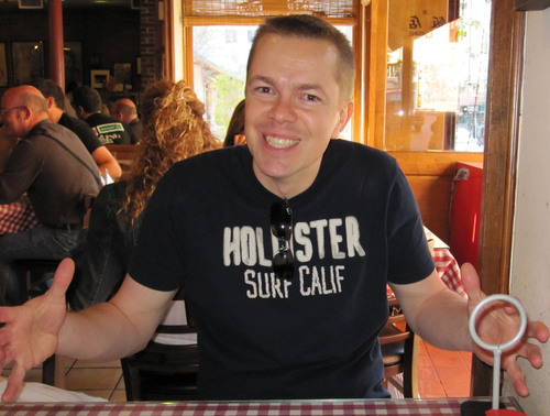 CEO/Founder of HUB7 & SQUAC, husband, dad, pilot, diver, runner, cyclist, espresso & coffee lover, geek, foodie, traveler and a few more...