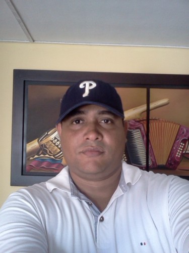 Soy abogado, amante del derecho y de los juglare del vallenato tradicional