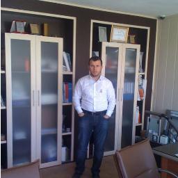 Geminin Tek Kaptanı Olur,
Gerisi Mürettebattır.
Kalbin De Tek Sahibi Olur,
Gerisi  Tefarruattır...