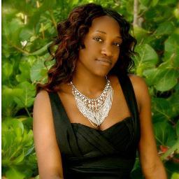 AhrachelleF's profile picture. 